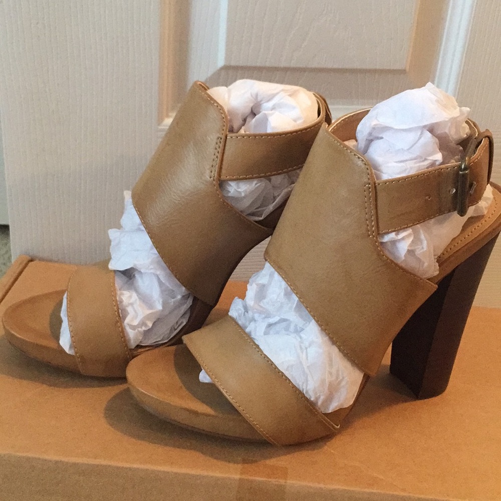 Tan Express Heels